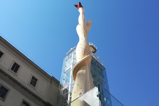Reina Sofia Museum Small Group Tour -6 people maximum- - English Guidance and Listening Comfort