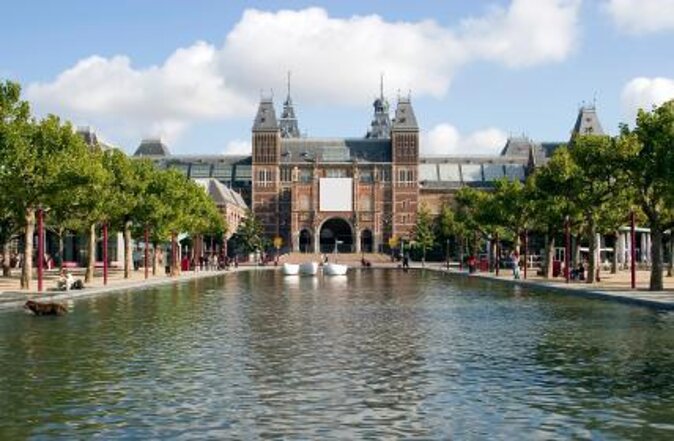 Rijksmuseum Amsterdam Exclusive Guided Tour w/ Reserved Entry - Key things to know before you go