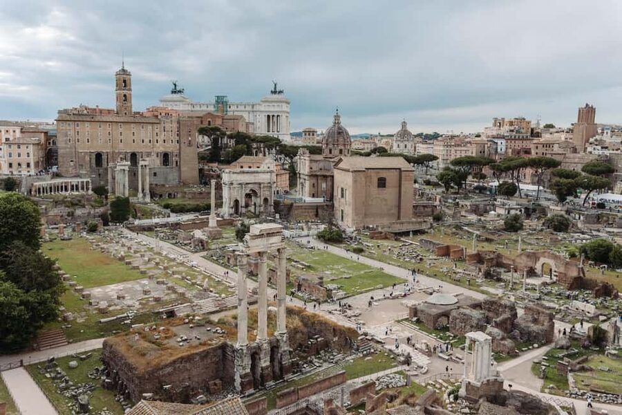 Rome: Colosseum, Vatican Museums & Historic Center in a Day - Roman Forum, But Not Inside: The Overlook Strategy
