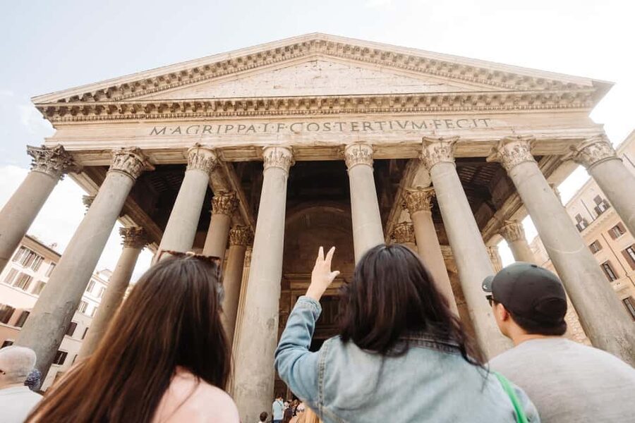 Rome: Colosseum, Vatican Museums & Historic Center in a Day - Vatican Museums: Raphael Rooms, Maps, and Antiquities