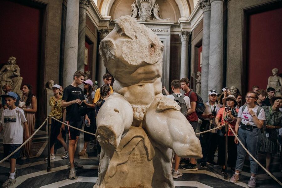 Rome: Early-Morning Vatican Museums and Sistine Chapel Tour - Vatican Museums: The Quiet Route Through Big Names