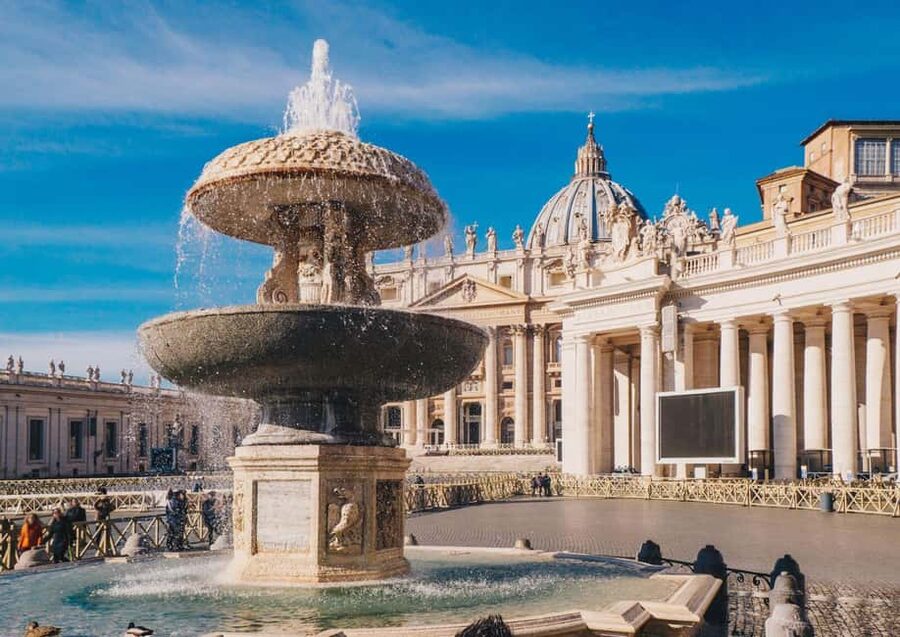 Rome: Sistine Chapel, Vatican Museums Entry, & Audioguide - Inside the Vatican Museums: pacing yourself with the audio guide