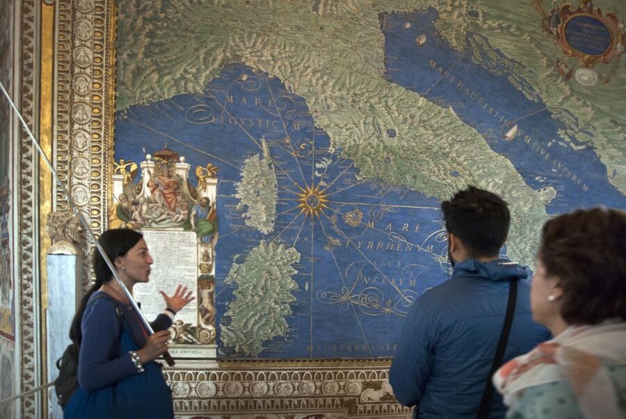 Rome: Skip the line Vatican Museums & Sistine Chapel Tour - Sistine Chapel: 30 minutes that can feel like a lifetime