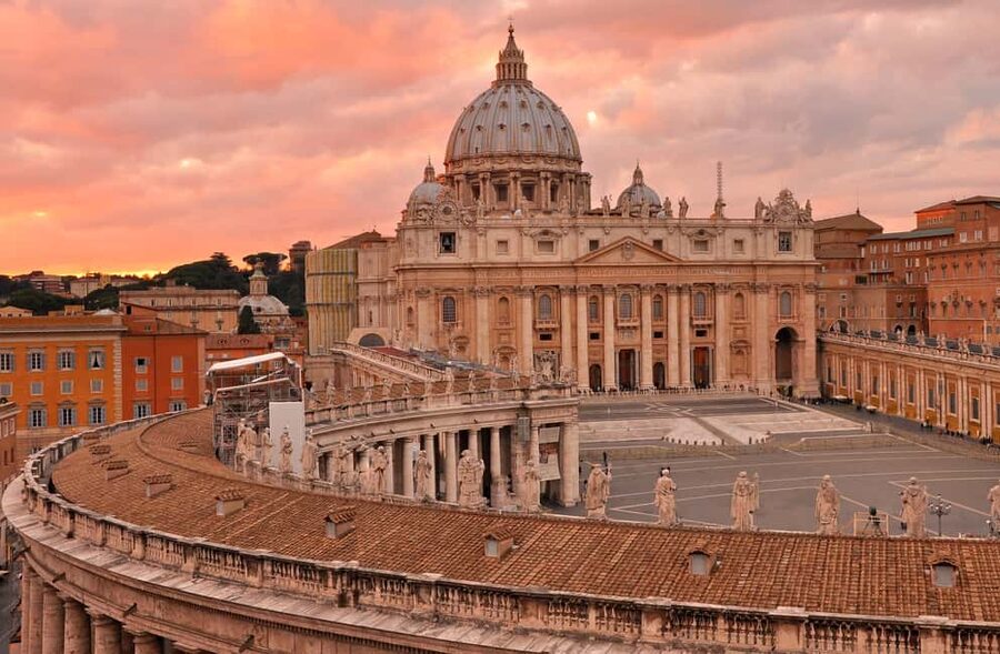 Rome: Vatican Museums and Sistine Chapel Guided Tour - Meeting next to Caffè Vaticano and the security reality