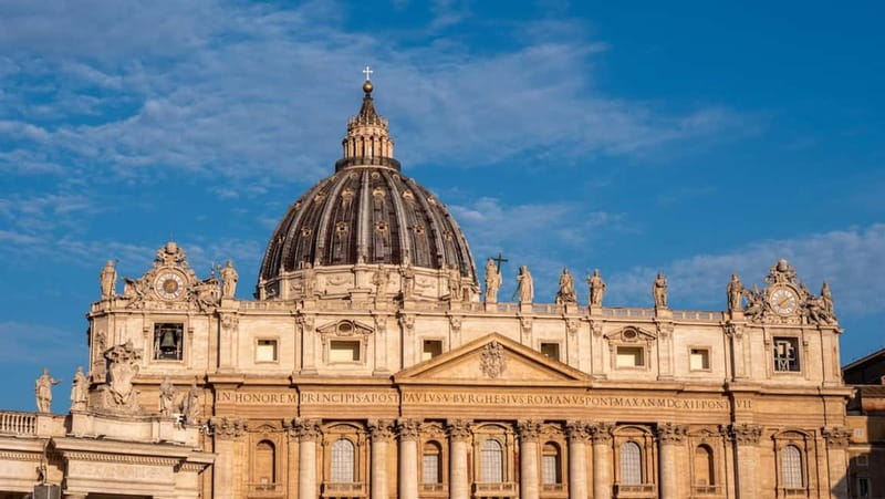 Rome: Vatican Museums and Sistine Chapel Small Group Tour - Raphael Rooms: the genius stop you should not skim