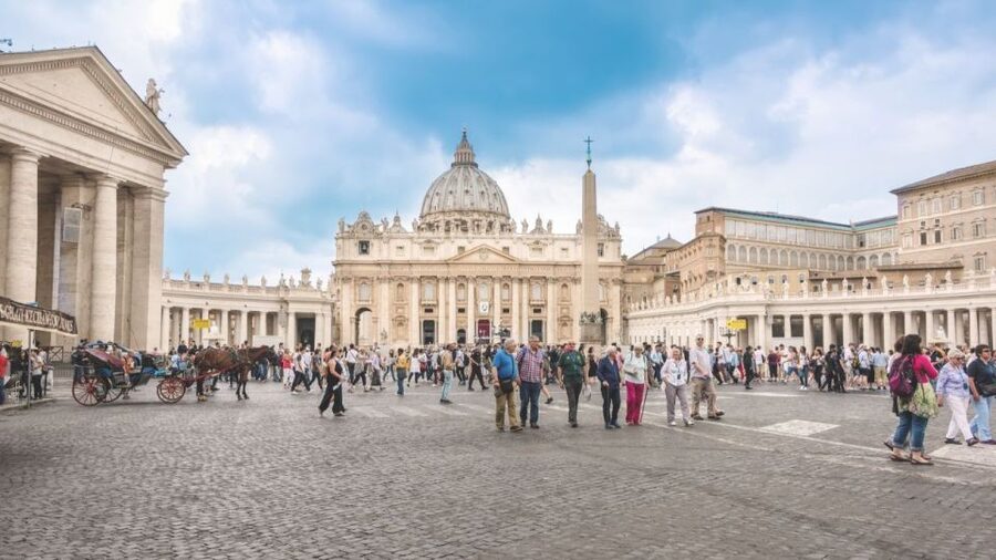 Rome: Vatican Museums and St. Peter’s Tour with Dome Climb - Guide quality: why names like Chiara and Sabrina matter