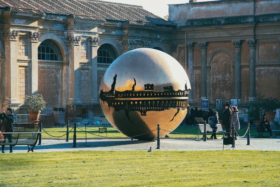Rome: Vatican Museums, Sistine Chapel, and St. Peter's Tour - The Guide, Headsets, and Comfort Details That Actually Help