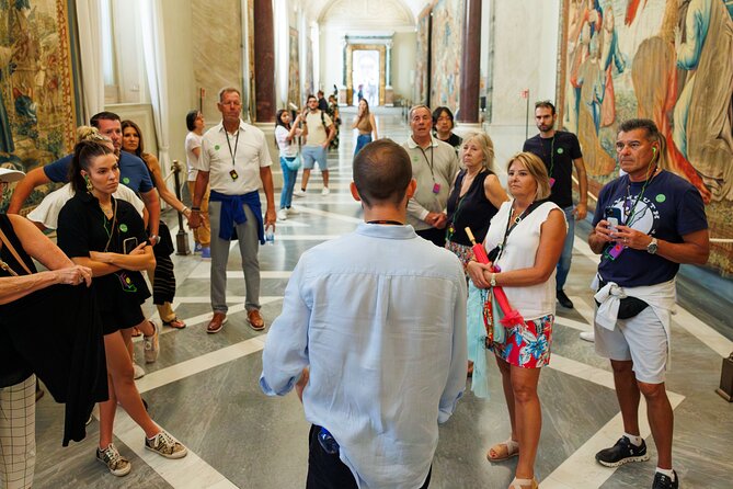 Rome: Vatican Museums & Sistine Chapel Fun Tour - The 5:00 pm timing: why evenings can feel easier