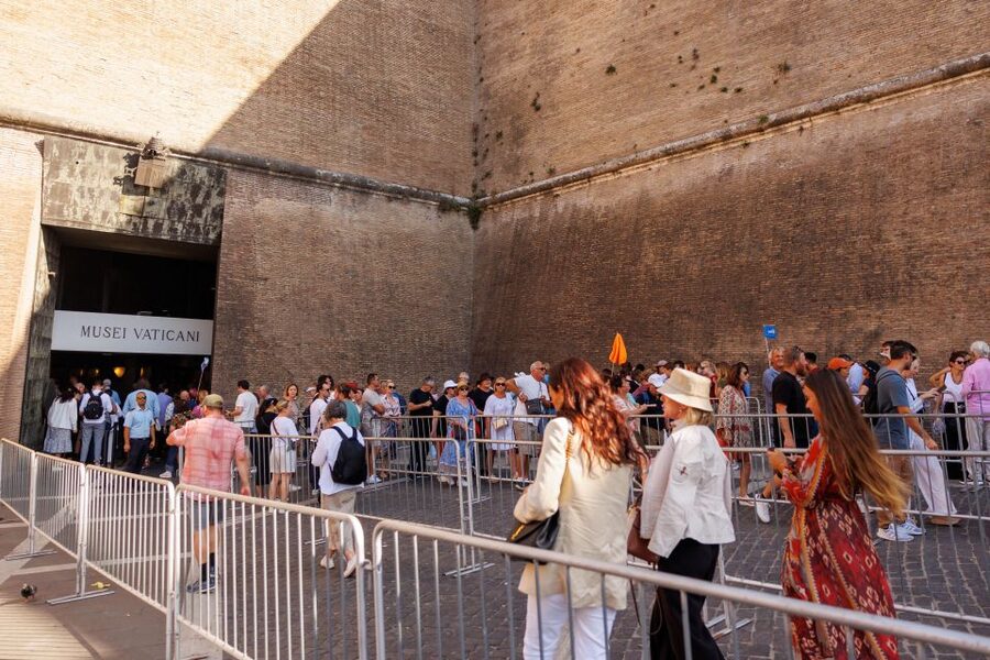 Rome: Vatican Museums & Sistine Chapel Fun Tour with Entry - Price and Value: Is $111.93 Worth It?