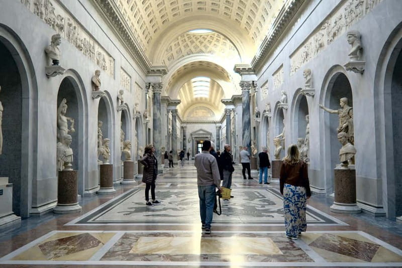 Rome: Vatican Museums & Sistine Chapel Guided Tour - Guides that tend to make this tour memorable