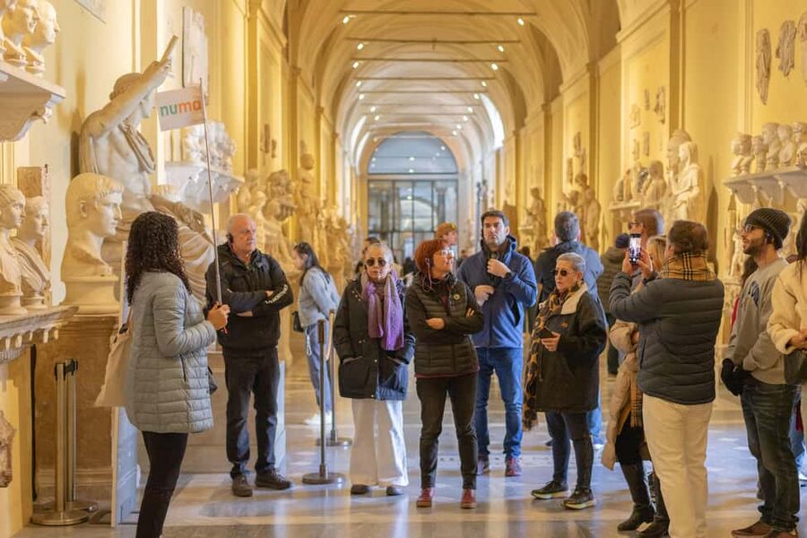 Rome: Vatican Museums, Sistine Chapel with optional Basilica - Meeting Point and Getting Set for Entry