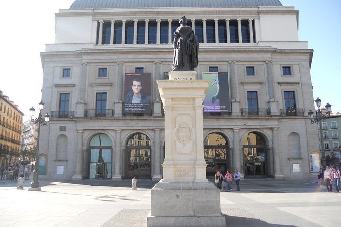 Royal Palace of Madrid 1.5-Hour Guided Tour Optional Prado Museum Combo - Meeting at Plaza de España: simple start, real-world timing