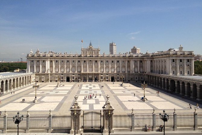 Royal Palace of Madrid 1.5-Hour Guided Tour Optional Prado Museum Combo - The 1.5-hour palace route: Sabatini, throne power, and major rooms