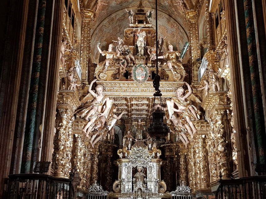 Santiago: Cathedral & Museum Tour + Pórtico of Glory Option - Cathedral Museum stops you actually remember