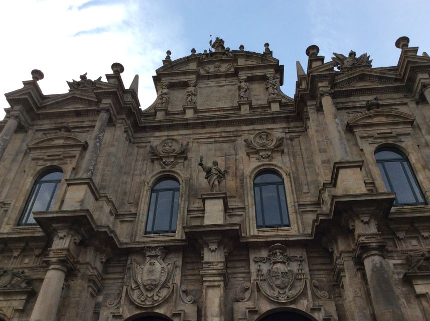 Santiago de Compostela Cathedral and Museum Guided Tour - Codex Calixtinus: where sacred art meets documented history