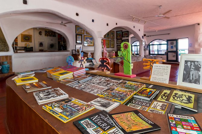 Skip the Line: Casapueblo Museum Admission Ticket in Punta del Este - Crowds, stairs, and walking comfort tips that matter