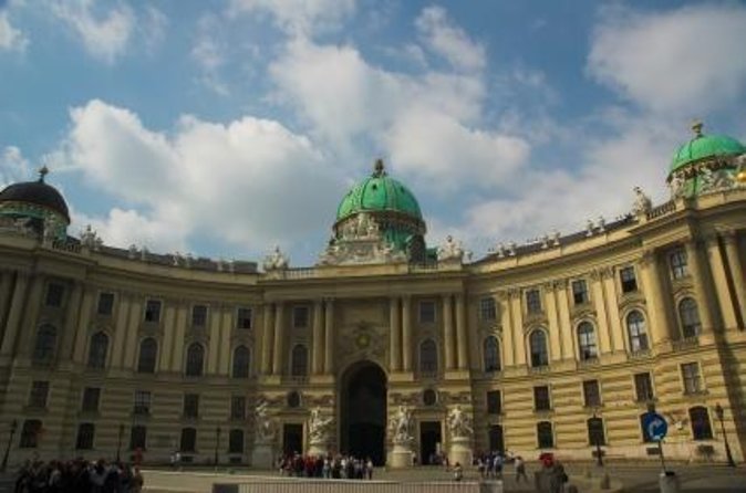 Skip-the-Line Sisi Museum, Hofburg and Gardens Tour Vienna - Quick highlights I’d plan around