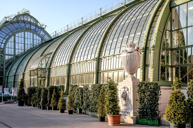 Skip-the-Line Sisi Museum, Hofburg and Gardens Tour Vienna - Burggarten: a peaceful garden break with skyline views