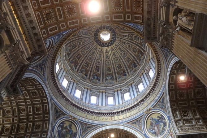 Skip-the-Line Ticket with Host - Vatican Museums & Sistine Chapel - Viale Vaticano 100: Finding the Ticket Redemption Point Fast