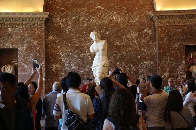 Small-Group Louvre Museum Masterpieces Tour with Access - Who should book this tour