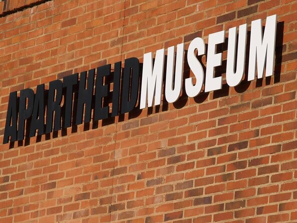 Soweto /Johannesburg and Apartheid Museum Guided Full Day Tour - Key moments you’ll get out of this Jozi–Soweto day