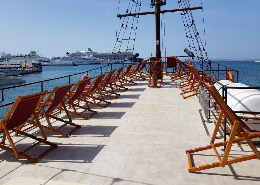 Split: Blue Lagoon Underwater Museum Tour w/Lunch & Drinks - Floating aqua park time and sun-lounger comfort