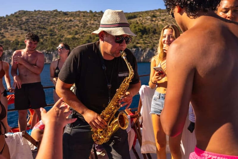 Split: Blue Lagoon Underwater Museum Tour w/Lunch & Drinks - The crew, the vibe, and that “nothing’s too much trouble” feeling