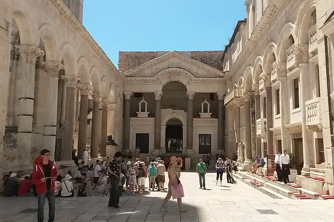 SPLIT-PRIVATE Walking Tour of Diocletian's Palace & Old Town - Riva Promenade start: a tour that’s easy to plug into your day