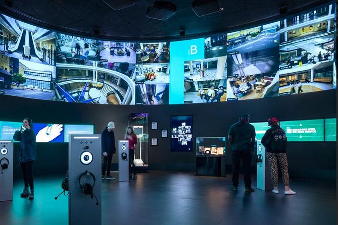 SPYSCAPE Museum and Experience - Gift Shop and Book Shop: The Easy Win at the End