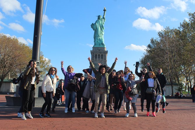 Statue of Liberty Tour with Ellis Island and Immigration Museum - The real appeal: a first-time-friendly Liberty and Ellis day