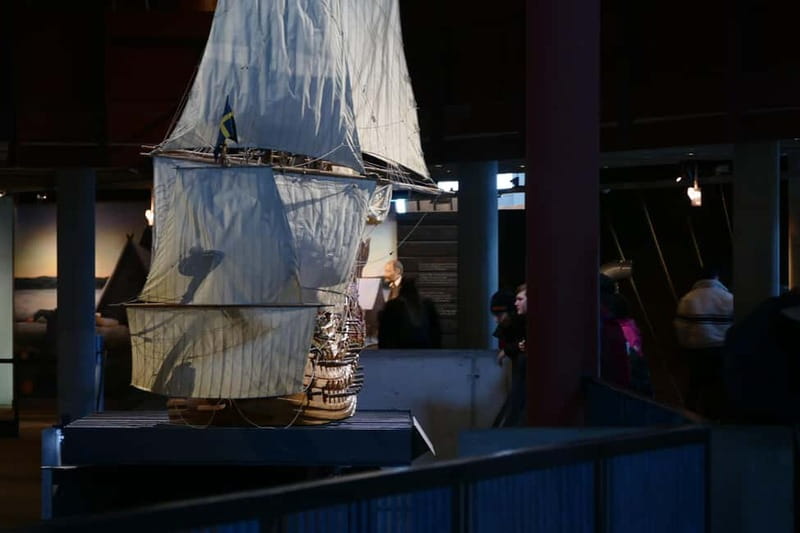Stockholm: Vasa Museum Tour with Entry Ticket & Guide - Vasa Museum at “up close” scale: the wreck that never stays quiet
