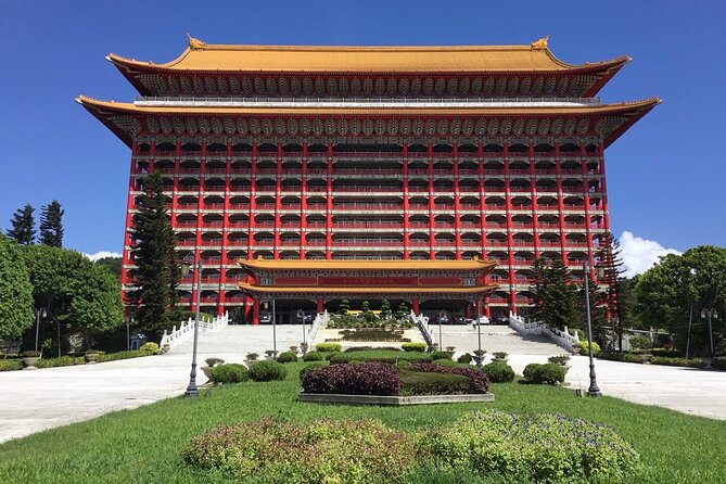 Taipei City Morning Tour with National Palace Museum entry - How this 4-hour Taipei highlights tour actually feels
