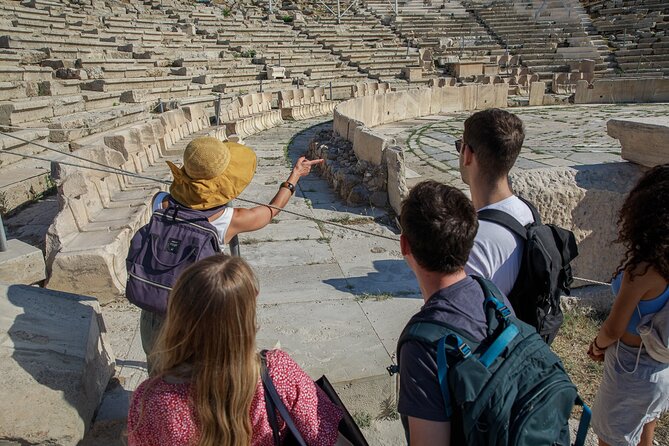The Acropolis, Athens Walking City Tour and Acropolis Museum - Syntagma Square to the Changing of the Guards: a smart warm-up