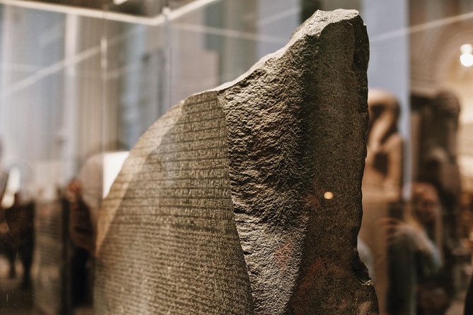 The British Museum London - Exclusive Guided Museum Tour - Lewis Chessmen: why the small stuff gets your attention