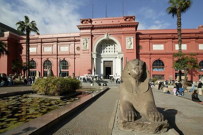 The Giza Pyramids & The museum of Egyptian civilization - The Great Sphinx and the Valley Temple: where Giza gets symbolic