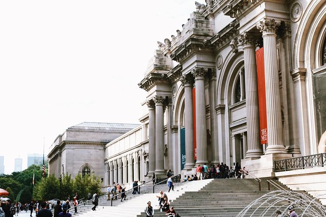 "The Met" Metropolitan Museum of Art Tour Semi-Private 8ppl Max - Stop at the Met: Great Hall energy and a route with purpose