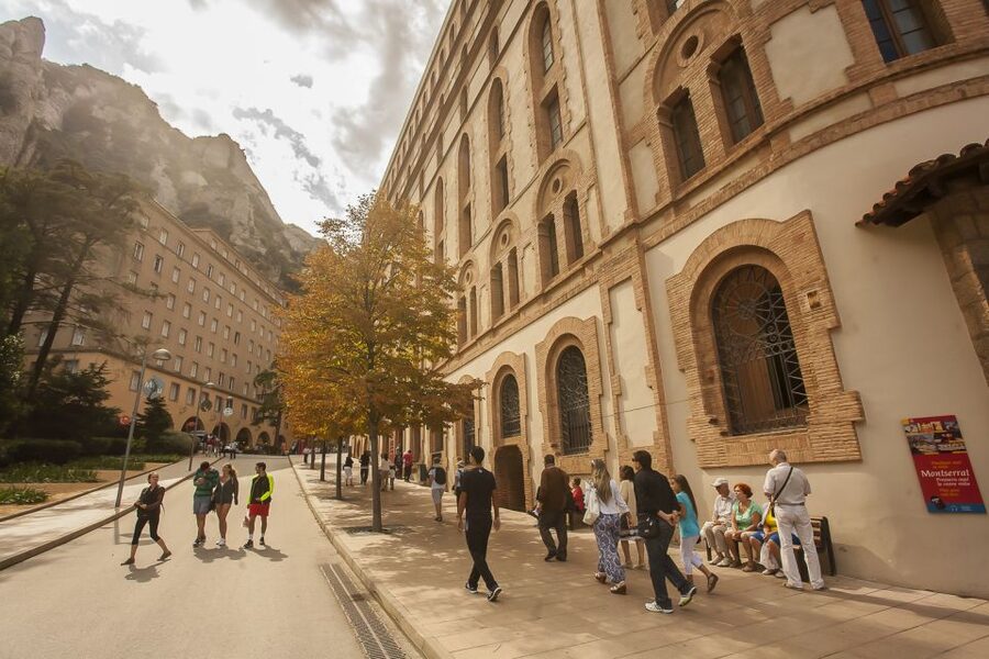 Tot Montserrat: Transport, Museum Tickets, and Lunch - Price and Value for $79: When the All-In Bundle Makes Sense