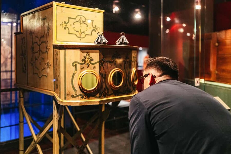 Turin: National Museum of Cinema & Mole Antonelliana Tour - Why the tour format is worth it (even if you already love museums)