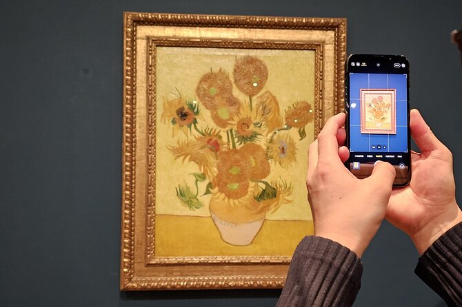 Van Gogh Museum Amsterdam Small Group Guided Tour - The whisper headset: how it improves your museum time