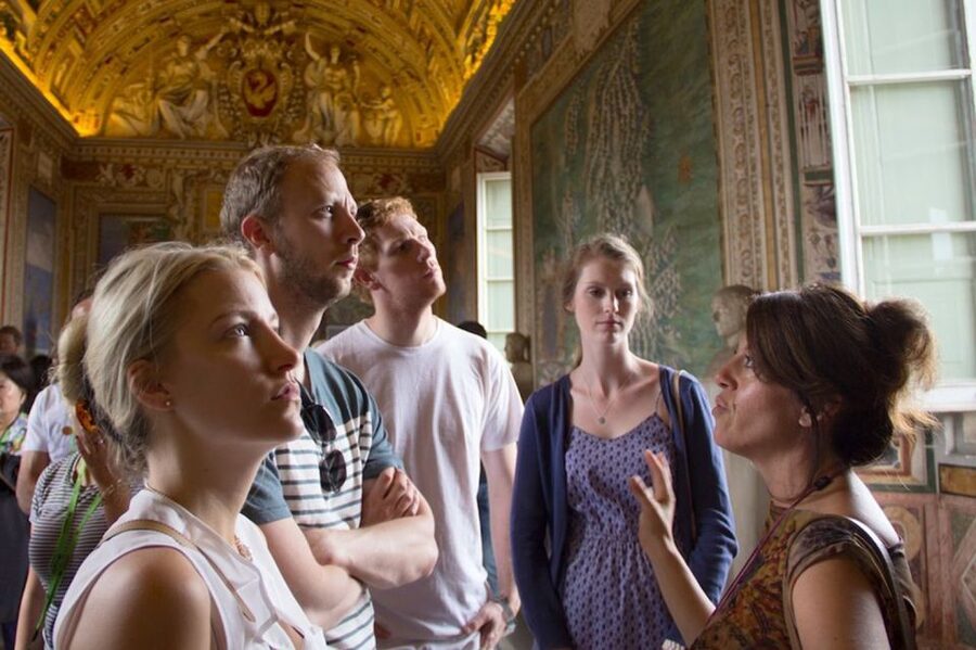 Vatican: Early Entry to Museums, Sistine Chapel & St Peter's - Price and value: is $128 fair for this format?