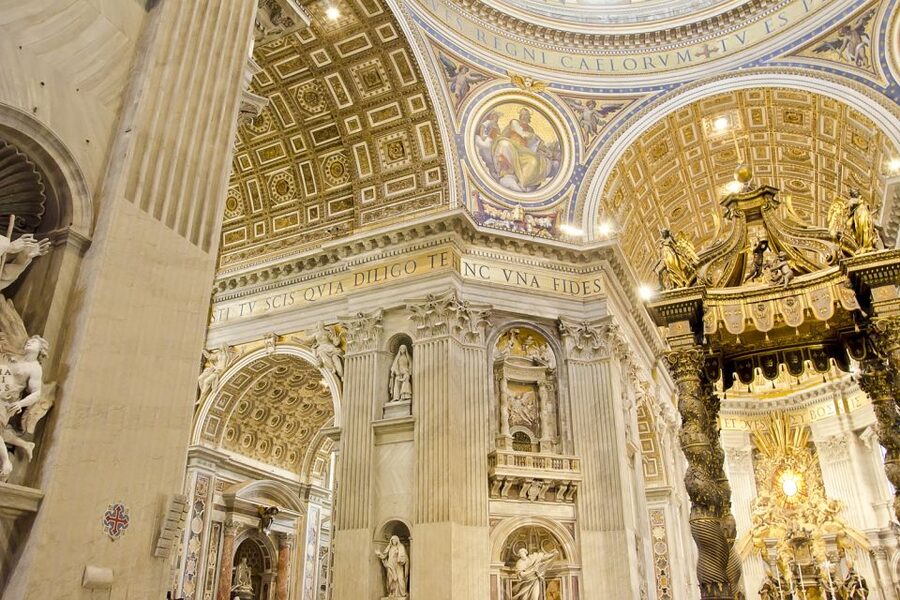 Vatican Museum and Sistine Chapel Tour - Inside the Vatican Museums: How the Guide Keeps You Oriented