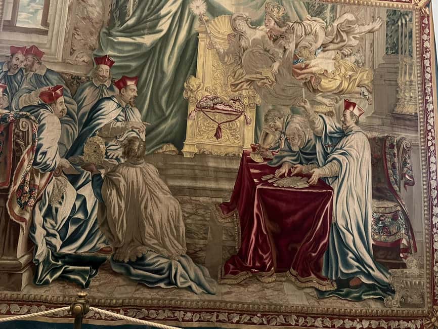 Vatican Museum & Sistine Chapel with Option Selected - What you’re really buying: 2–3 hours with big-ticket stops