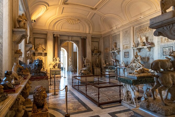 Vatican Museums, Sistine Chapel and St. Peter's Basilica Tour - Sistine Chapel in 20 minutes: how to make the ceiling count