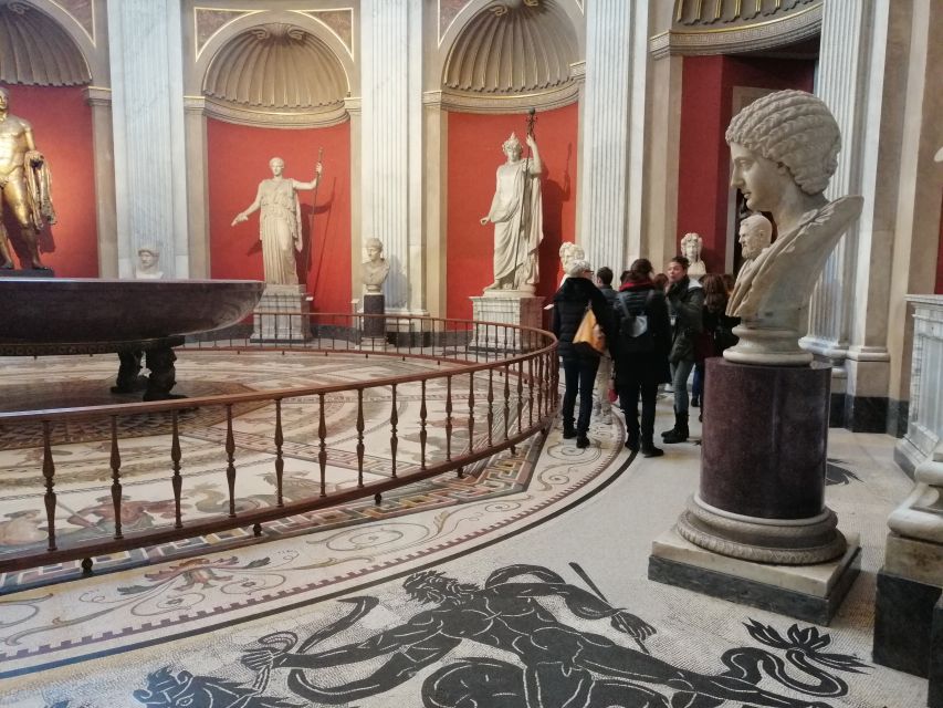 Vatican Museums: Sistine Chapel and St. Peter's Tour - St. Peter’s Basilica: the finale hour and what to do inside