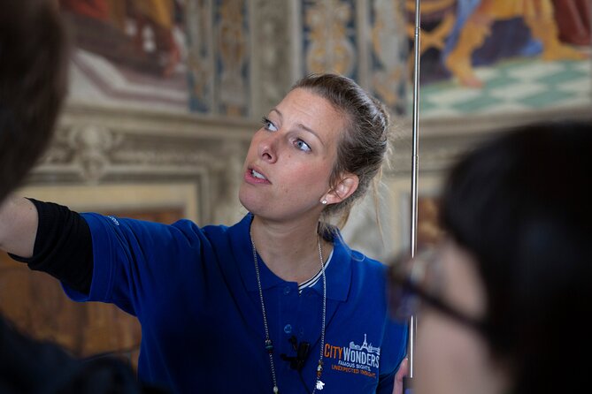 Vatican Museums, Sistine Chapel & St Peter’s Basilica Guided Tour - Stop 5: The Gallery of the Maps, a Crowd Magnet With a Purpose