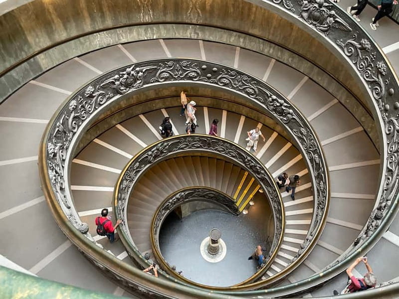 Vatican Museums, Sistine Chapel & St. Peter's Square Tour - Vatican Museums: from Popes’ collecting to a route you can follow