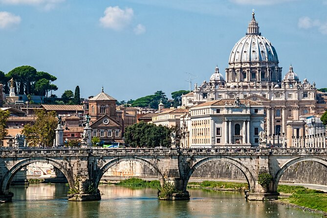 Vatican Museums & Sistine Chapel with Guided Tour Options - Sistine Chapel in About 15 Minutes: What to Look For