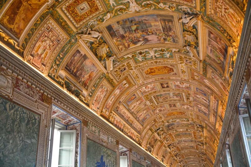 Vatican Tour: Museums, Sistine Chapel & Opt Basilica Entry - Guide quality: what the best ones do (and why it shows)