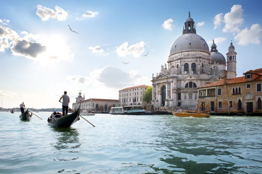 Venice Museum Pass & Doge's Palace Entrance Ticket - Chorus Pass for 16 churches: a nice extra, not the main plan
