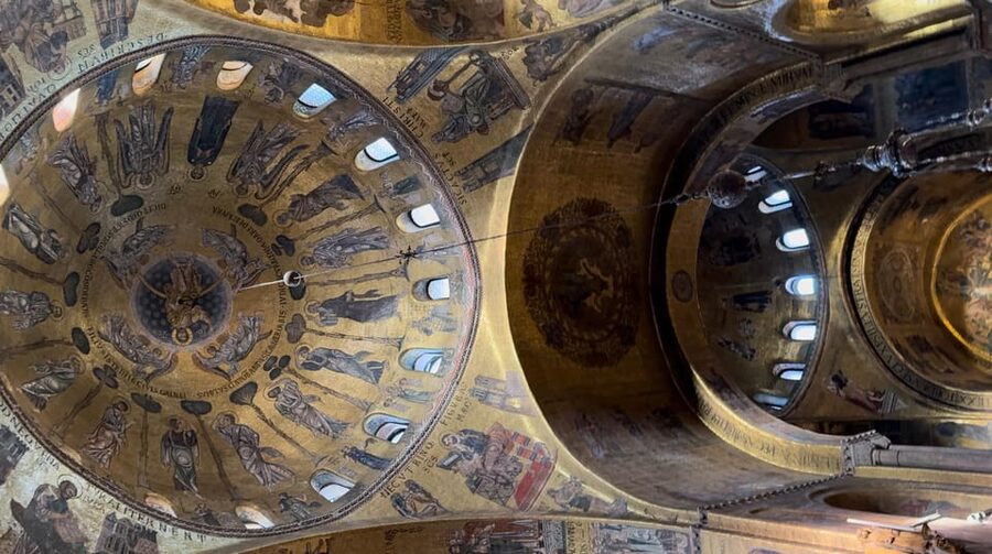 Venice: St. Mark’s Basilica Live Guided Tour - Terrace time: the payoff view over Venice